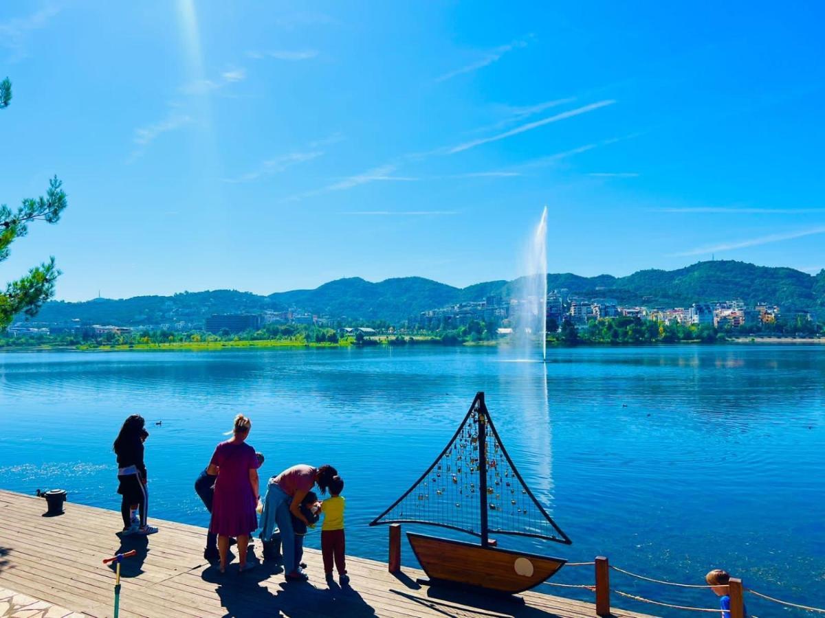Lake Escape - Home 2 Тирана Екстер'єр фото