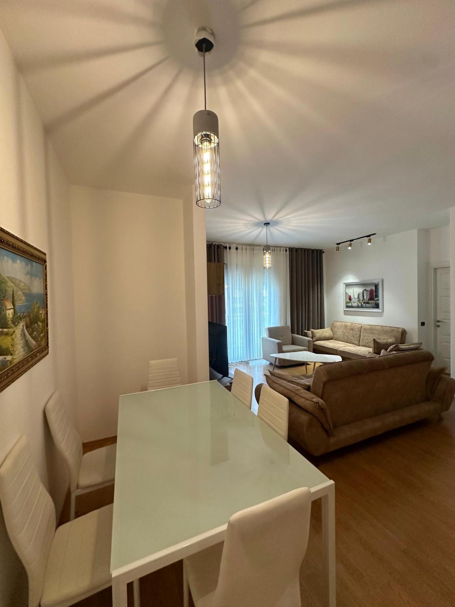 Lake Escape - Home 2 Тирана Екстер'єр фото