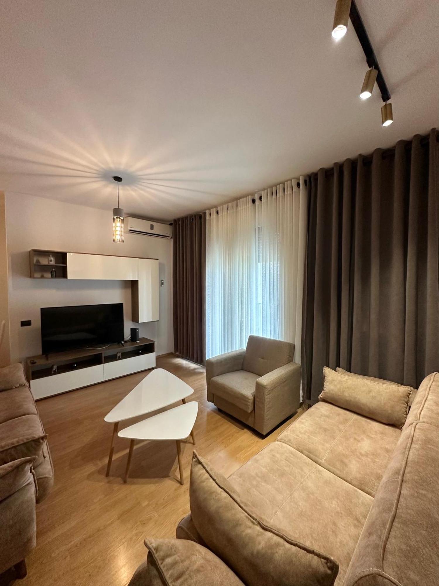 Lake Escape - Home 2 Тирана Екстер'єр фото
